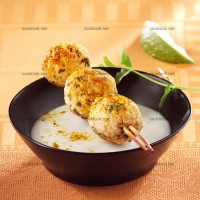 photo recette Dinde au curry et sauce yaourt