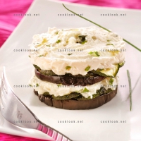 photo recette Millefeuille d’aubergine courgette et chèvre frais