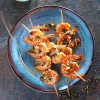 photo recette Brochettes de crevettes aux 3 poivres et au gingembre